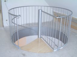 Spindeltreppe innen-007